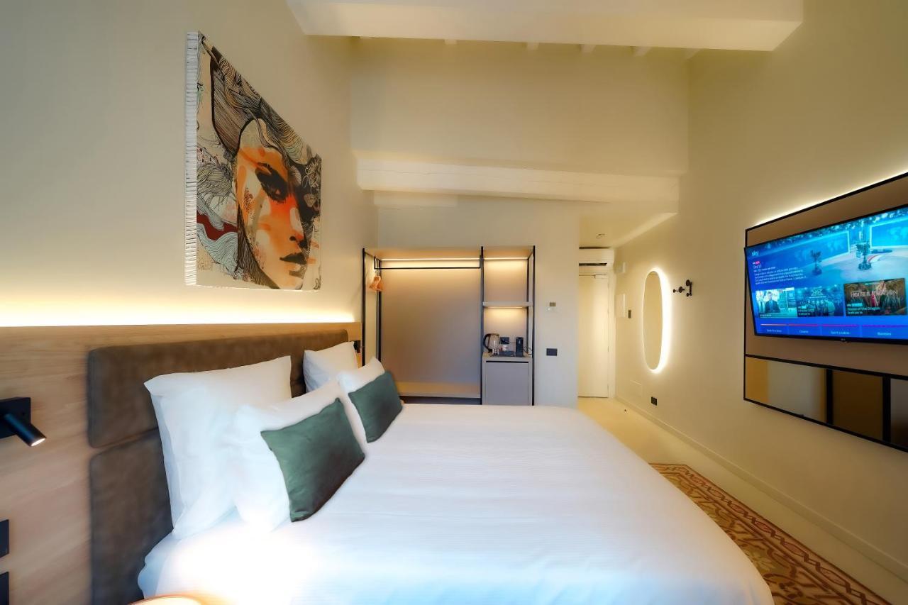 แบร์กาโม อินน์ 21 ภายนอก รูปภาพ Deluxe Room