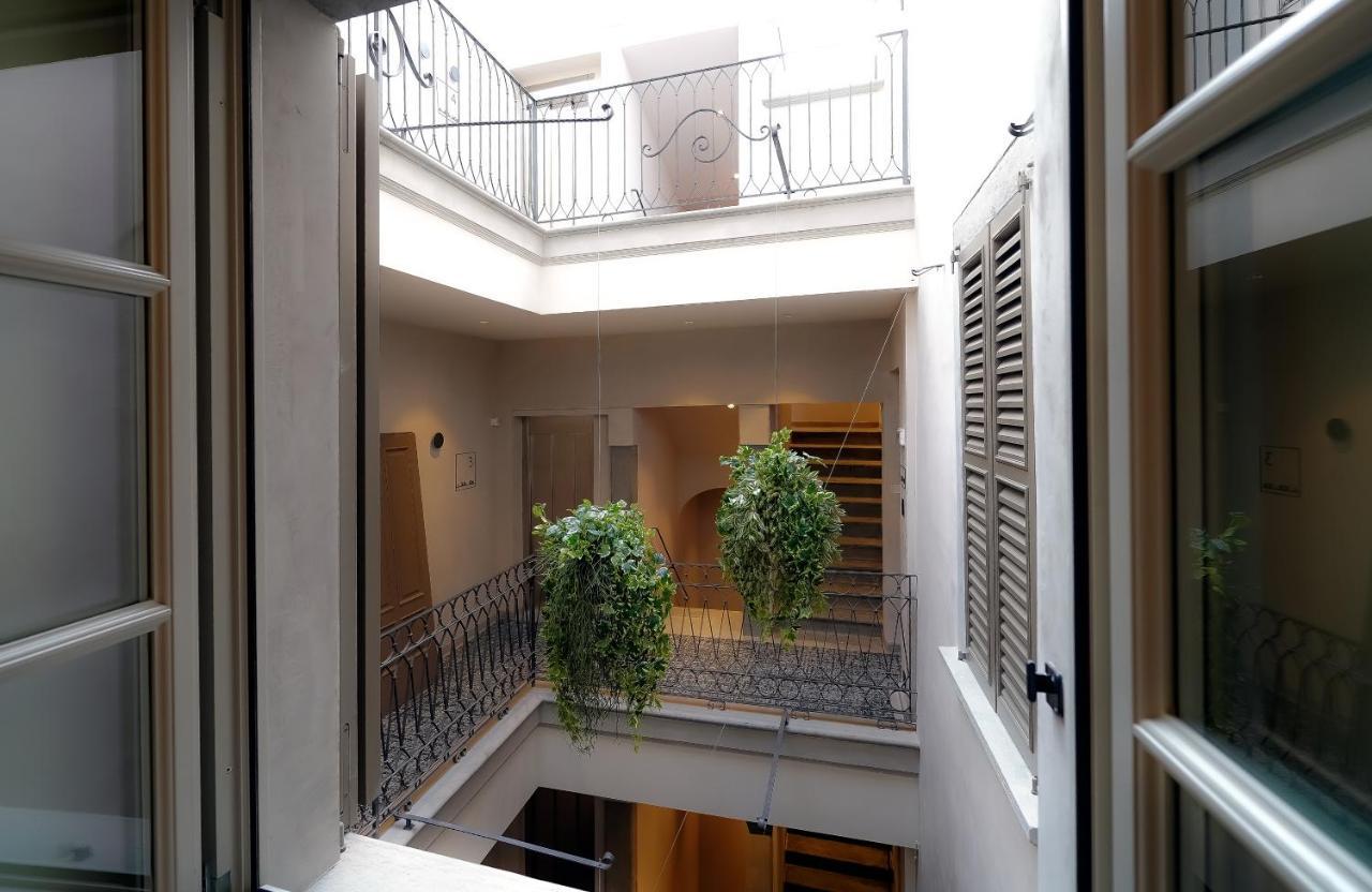 แบร์กาโม อินน์ 21 ภายนอก รูปภาพ Interior of the building