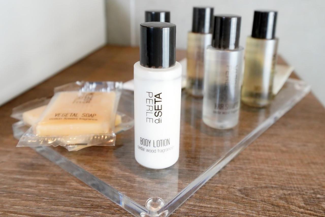 แบร์กาโม อินน์ 21 ภายนอก รูปภาพ Body lotion